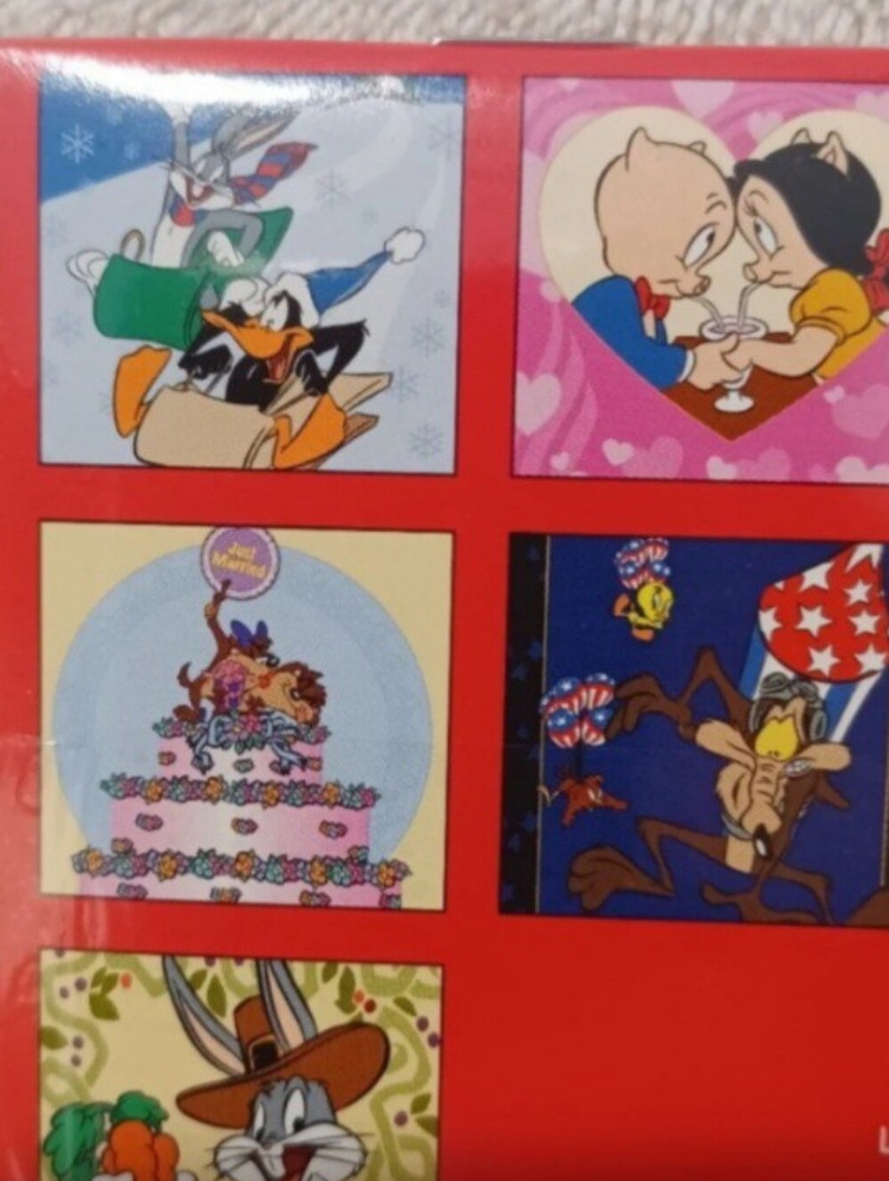 Vintage Looney tunes for all seasons mini calendar - Picture 4 of 8